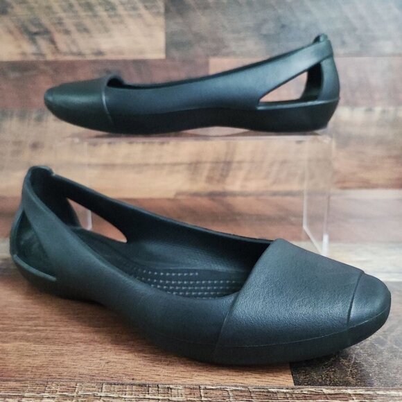 Crocs Women's Iconic Comfort Sienna Black Heel Cutout Slip on Flats Size 7 - Picture 1 of 8